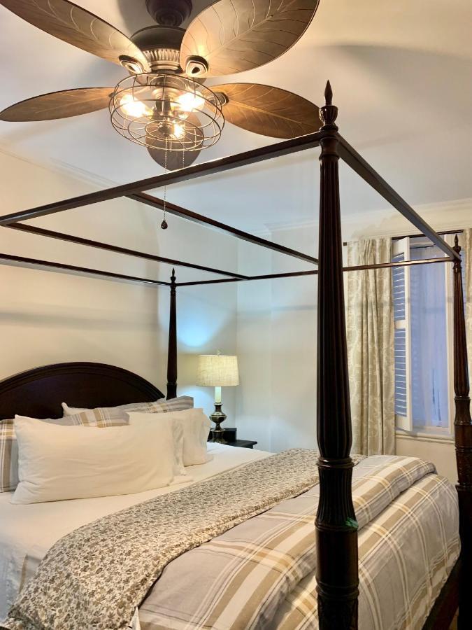 Plantation House Bed & Breakfast Port Hope Ngoại thất bức ảnh