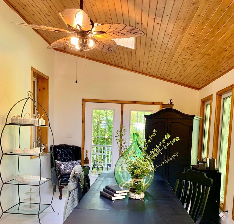 Plantation House Bed & Breakfast Port Hope Ngoại thất bức ảnh